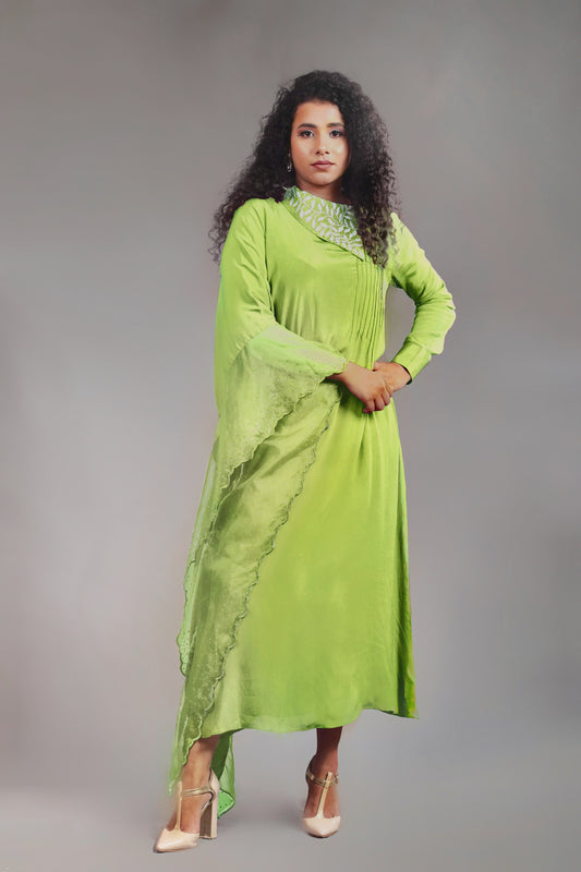 Green Embroidered Collar Kaftan Tunic