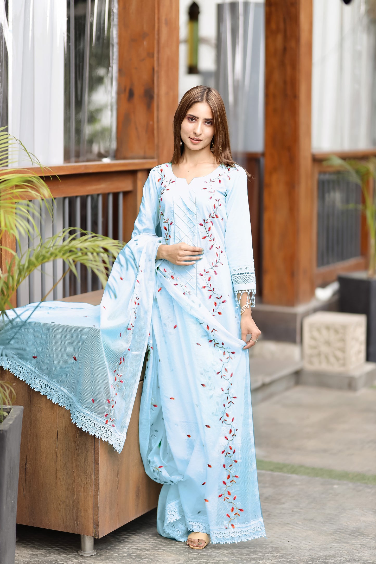 Floral Pintuck Panel Embroidered Suit Set