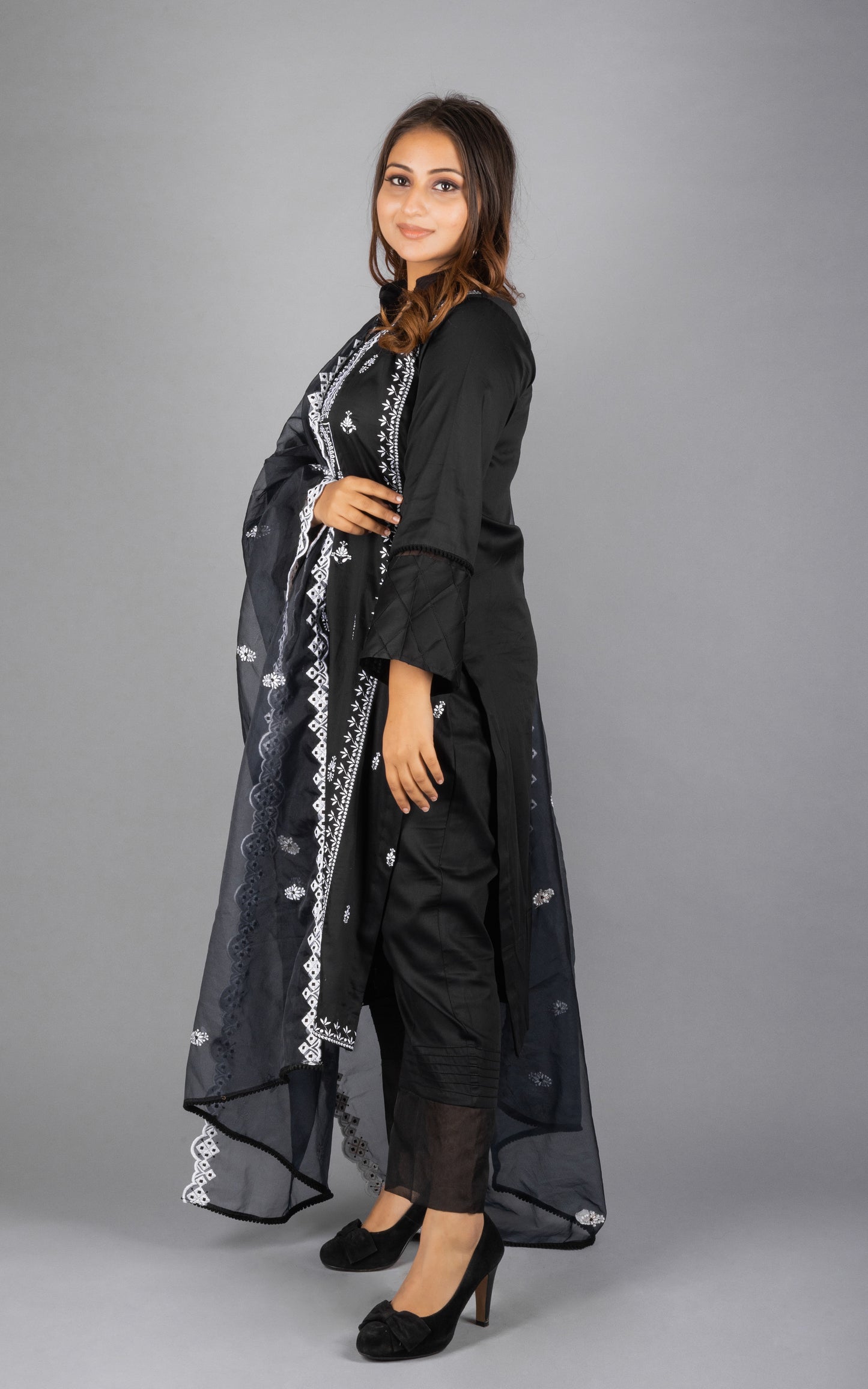 Zahida Black Embroidered Suit Set